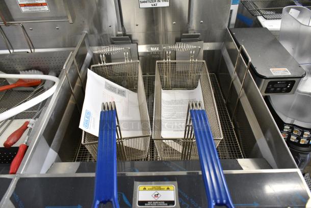 BRAND NEW SCRATCH AND DENT!  Giles EOF-24 WIFI Stainless Steel Commercial Electric Powered 3 Bay Deep Fat Fryer w/ Dumping Station on Commercial Casters. 480 Volts, 3 Phase. - Image 7 of 21