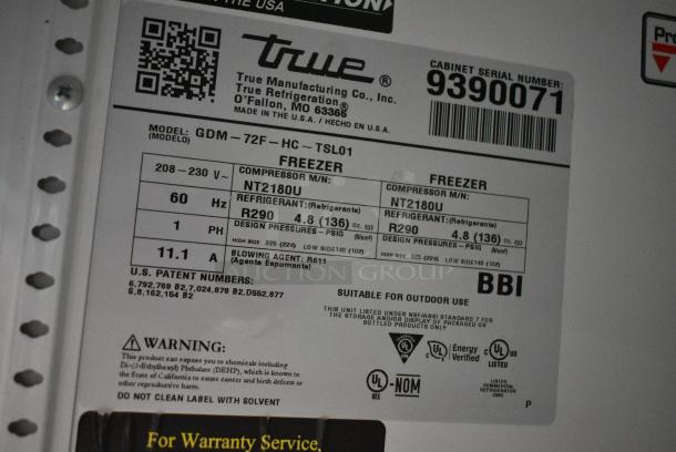 2018 True GDM-72F-HC Metal Commercial 3 Door Reach In Freezer Merchandiser w/ Poly Coated Racks. 208-230 Volts, 1 Phase. Tested and Working! - Image 7 of 7