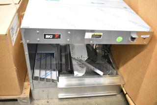 BRAND NEW! BKI HFW-R Stainless Steel Commercial Countertop Hot N Crispy Fry Dumping Warming Station. 120 Volts, 1 Phase.