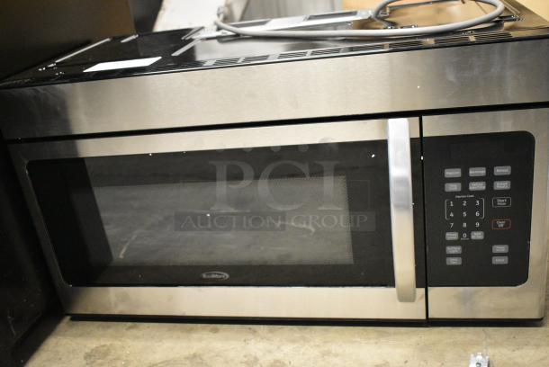 BRAND NEW SCRATCH AND DENT! KoolMore KM-MOT-1SS Stainless Steel Overhead Microwave Oven w/ Plate. 120 Volts, 1 Phase. - Image 3 of 9