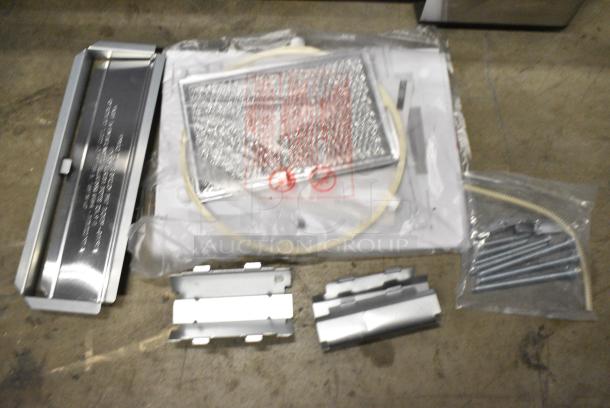 BRAND NEW SCRATCH AND DENT! KoolMore KM-MOT-1SS Stainless Steel Overhead Microwave Oven w/ Plate. 120 Volts, 1 Phase. - Image 7 of 9