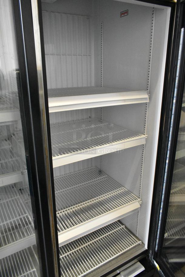 2017 True GDM-72F-HC Metal Commercial 3 Door Reach In Freezer Merchandiser w/ Poly Coated Racks. 208-230 Volts, 1 Phase. Tested and Working! - Image 4 of 5
