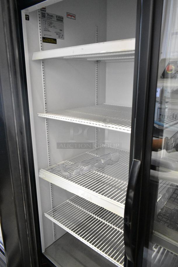 2017 True GDM-72-HC Metal Commercial 3 Door Reach In Cooler Merchandiser w/ Poly Coated Racks. 208-230 Volts, 1 Phase. Tested and Working! - Image 4 of 7