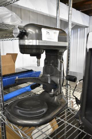 KitchenAid KF26M1QBZ Metal Countertop 6 Quart Planetary Dough Mixer. 120 Volts, 1 Phase. Tested and Working!