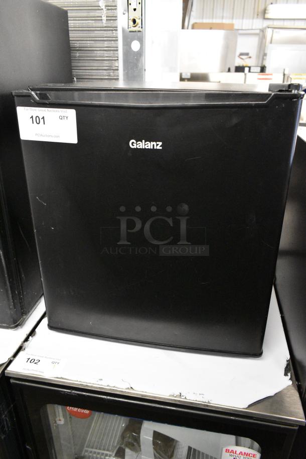 Galanz Mini Cooler. 115 Volts, 1 Phase. Tested and Working! - Image 1 of 4