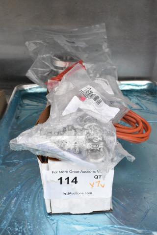 7 BRAND NEW SCRATCH AND DENT! Items Including HPKE020553 Cleveland KE02055-3 STM VLV;3/4" (PLTD BDY & NUT), HPFK108979 Cleveland FK108979 Kit;Ignitor Cable Asy., HPFK105575 Cleveland FK105575 Kt-Vlv,5psi Rlf,2 Ends Thrdd,1, 19493202 Avantco Ice 19493202 Ice Squeeze for Select MN-522 and KMN-522 Ice Machines, HPSE00096 Cleveland SE00096 Steam Outlet Cntrl Assy, HPKE505561 Cleveland KE50556-1 Prb;Wtrlvl Kel,Ket,Kgt 3h1d002, HP2004980960 Vulcan 00-913102-00444 Kit, Combo Griddle T-Stat & Sl,. 7 Times Your Bid!