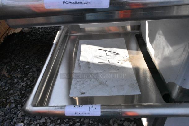 BRAND NEW SCRATCH AND DENT! Steelton 522CS31620LR Stainless Steel Commercial 3 Bay Sink w/ Dual Drain Boards. No Legs. Bays 16x20x12. Drain Boards 16x22 - Image 4 of 6