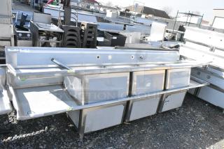 BRAND NEW SCRATCH AND DENT! Regency 600S32424224 Stainless Steel Commercial 3 Bay Sink w/ Dual Drain Boards. No Legs. Bays 24x24x14. Drain Boards 22x26