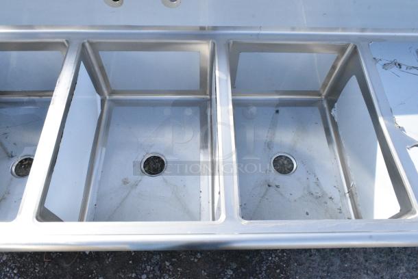 BRAND NEW SCRATCH AND DENT! Regency 600S32028224 Stainless Steel Commercial 3 Bay Sink w/ Dual Drain Boards. No Legs. Bays 20x28x18. Drain Boards 24x30 - Image 3 of 5