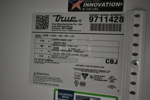 2019 True GDM-41SL-48-HC-LD Metal Commercial 2 Door Reach In Cooler Merchandiser w/ Poly Coated Racks. 115 Volts, 1 Phase. Tested and Working! - Image 4 of 4