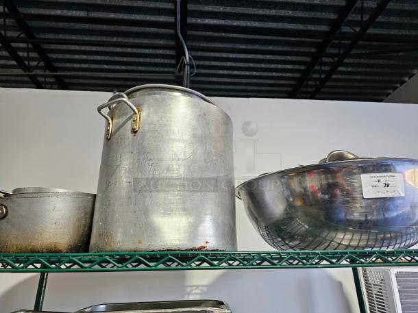 Lot of Pots/Pans & Bowls - as shown - Image 1 of 2