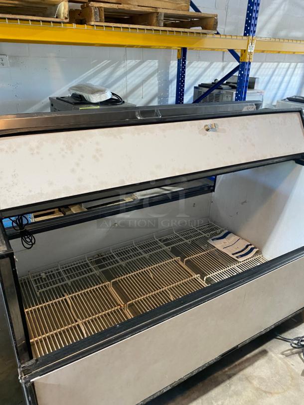 TESTED True TMC-58-S-DS 58 1/4" 2 Sided Milk Cooler with Stainless Steel Exterior and Aluminum Interior - Image 2 of 4