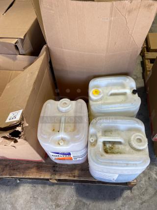 LIQUIDATION PALLET - Restaurant Equipment, Utensils, Cleaning Equipment & Supplies