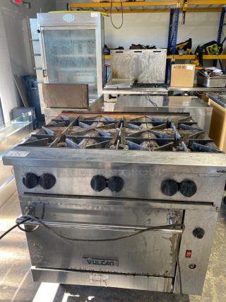 NICE TESTED Vulcan 36C-6BN Endurance 6 Burner 36" Range with Convection Oven Base - 215,000 BTU