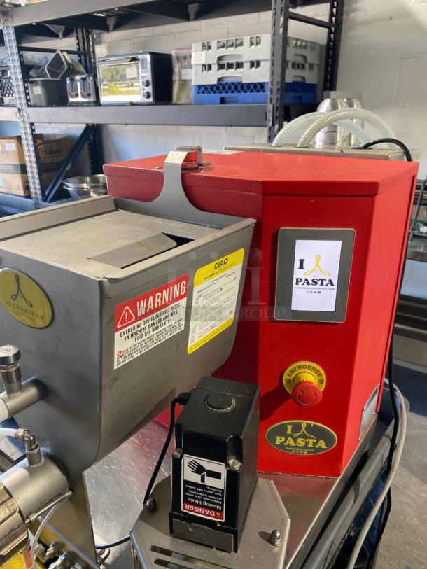 WOW - BARELY USED Arcobaleno AEX30 Stella 11.5 lb. Electric Countertop Pasta Extruder with Water Connection - 120V - Image 4 of 5