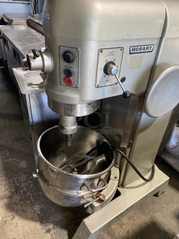 AMAZING! Hobart H-600T 60 QT, 200V, 3PH Industrial Commercial Mixer w/ Bowl, Attachments - Image 1 of 4