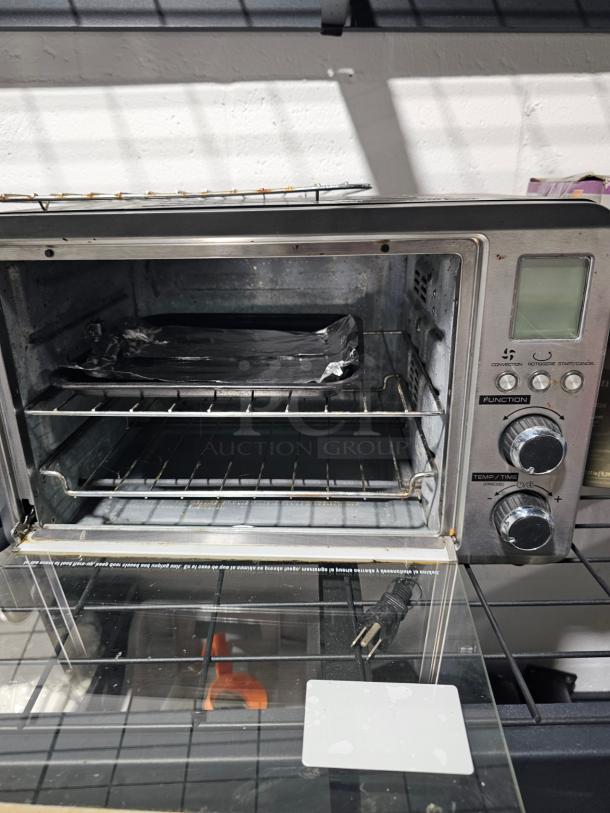 NICE! Countertop Toaster Oven w/ Tray - Image 2 of 2