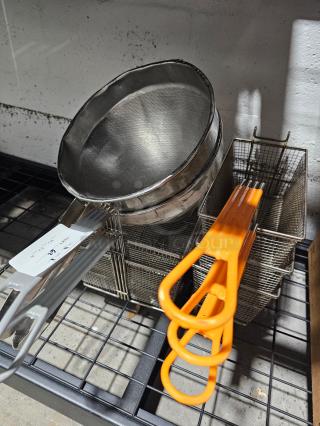 LOT Like New Deep Fryer Baskets & Frying Sifters