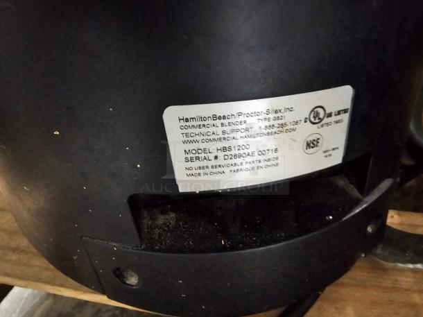Hamilton Beach HBS1400R Revolution 3 hp 64 oz. Bar Ice Shaver and Blender - 120V - Image 2 of 2