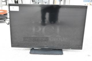 Insignia NS-39D400NA14 39" LED Television. 120 Volts, 1 Phase.