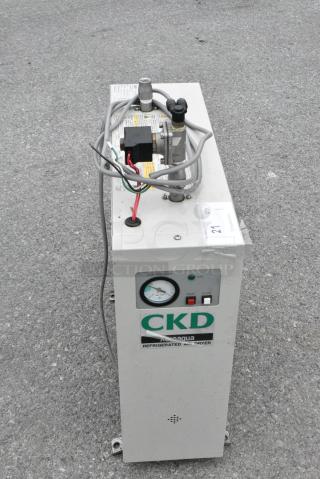 CKD GX5203D-S11 Metal Refrigeration Air Dryer. 200-220 Volts, 1 Phase.