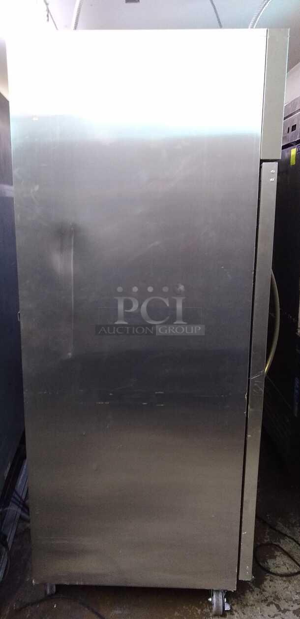 BRAND NEW DUKERS SCRATCH AND DENT COMMERCIAL REACH IN FREEZER TESTED AND WORKING D28FG - Image 5 of 7