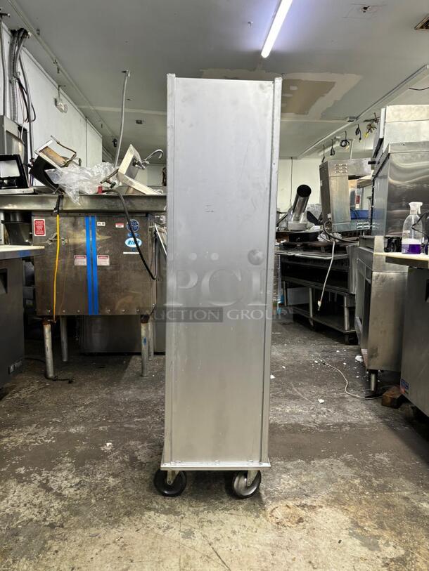 Lockwood Aluminum Half Size Bun Sheet Pan Cabinet Restaurant Bread Holder - Image 7 of 9