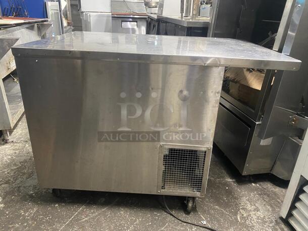 Amazing Single Door Stainless Steel Commercial Refrigerator - Image 3 of 6