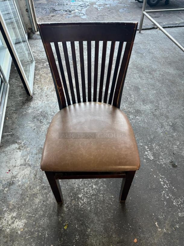 CHAIR - Image 1 of 1