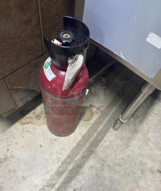 Co2 Tank. Type 2