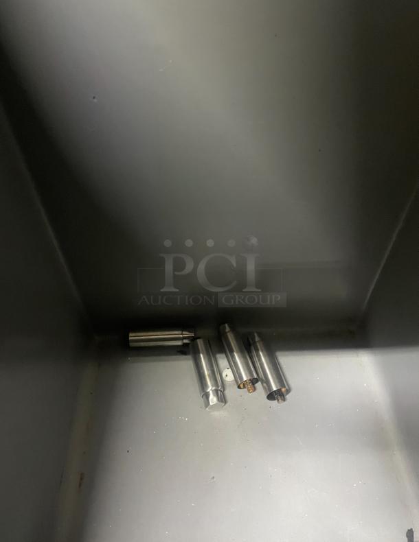 Nice Ice Bin 450 lbs Capacity - Image 3 of 5
