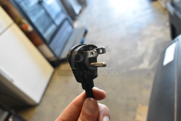 BRAND NEW SCRATCH AND DENT! 2023 Scotsman UN324A-1A Stainless Steel Commercial Undercounter Self Contained Nugget 340 lb. Ice Machine. 115 Volts, 1 Phase. - Image 4 of 5