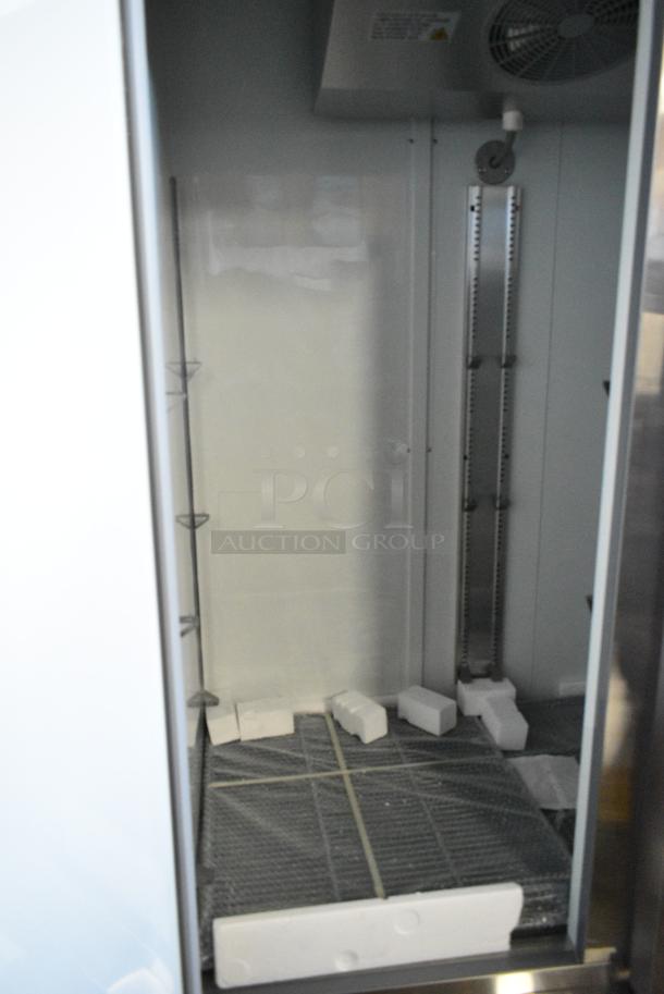 BRAND NEW SCRATCH AND DENT! Avantco 178A49RHC Stainless Steel Commercial 2 Door Reach In Cooler w/ Poly Coated Racks. 115 Volts, 1 Phase. Tested and Working! - Image 4 of 6