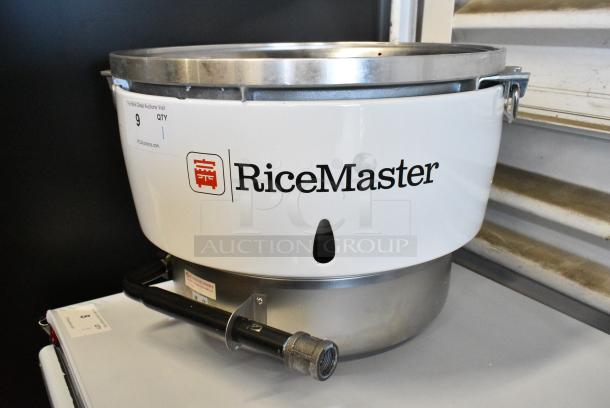 BRAND NEW SCRATCH AND DENT! Rice Master RM-55P-R Liquid Propane 110 Cup (55 Cup Raw) Gas Rice Cooker and Warmer. - Image 1 of 8