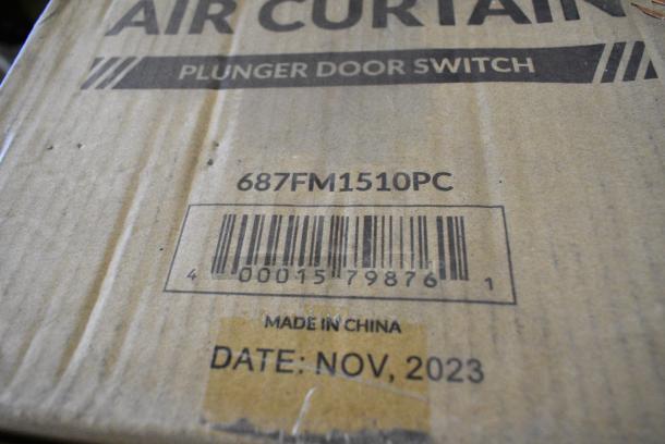 BRAND NEW SCRATCH AND DENT! 687FM1510PC Lavex 42" Powder Coat Air Curtain with Plunger Door Switch - Image 3 of 4