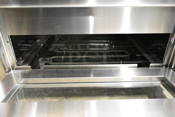BRAND NEW SCRATCH AND DENT! Avantco 177DDPO18SA Stainless Steel Single 18" Deck Countertop Pizza / Bakery Oven with Digital Controls. 120 Volts, 1 Phase. Tested and Working! - Image 4 of 7