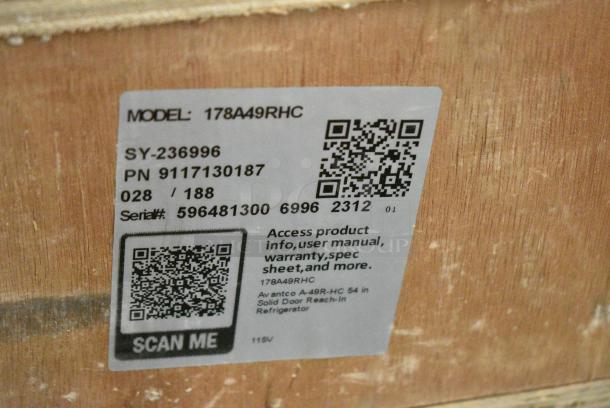 BRAND NEW SCRATCH AND DENT! Avantco 178A49RHC Stainless Steel Commercial 2 Door Reach In Cooler w/ Poly Coated Racks. 115 Volts, 1 Phase. Tested and Working! - Image 6 of 6