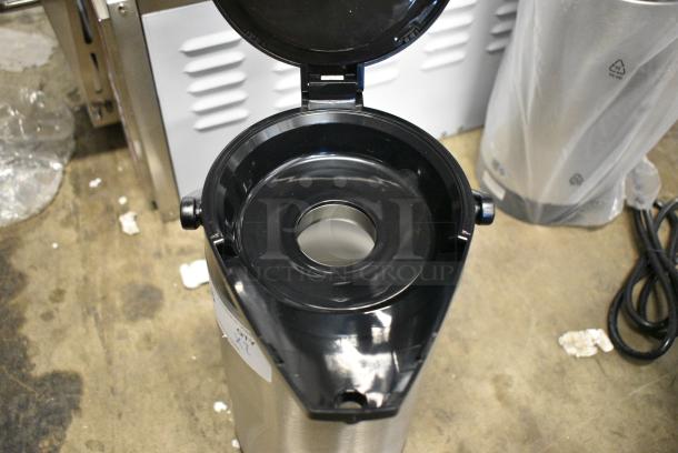 2 BRAND NEW SCRATCH AND DENT! Curtis SVAP-3800F-N Stainless Steel Air Pot. 2 Times Your Bid! - Image 7 of 8