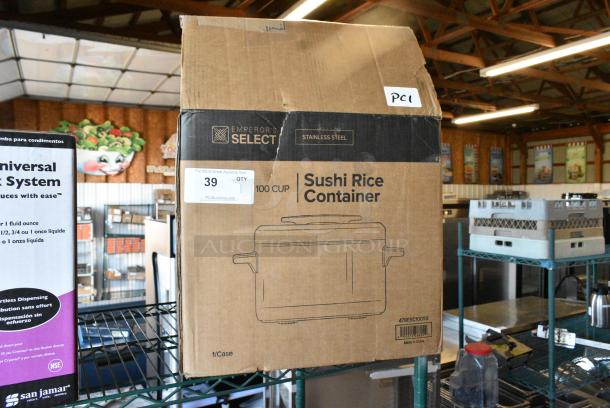 BRAND NEW SCRATCH AND DENT! 478ESC100SS Emperor's Select 100 Cup Insulated Sushi Rice Container with Stainless Steel Finish - Image 1 of 3