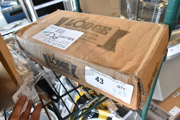 3 BRAND NEW SCRATCH AND DENT! Items Including Avantco 178COUPLER "D" System Beer Keg Coupler, Lodge Fajita Pan, 3 Times Your Bid! - Image 5 of 6