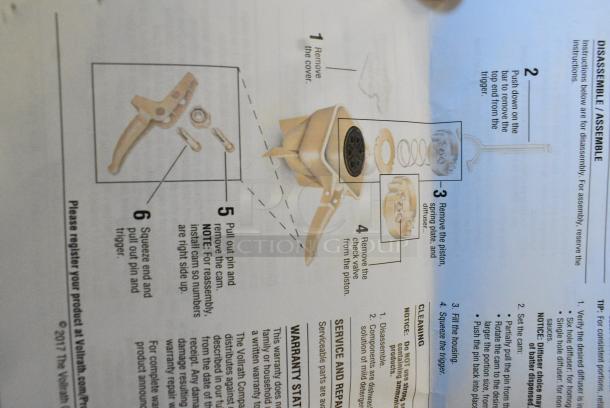 BRAND NEW SCRATCH AND DENT! Batter Boss Batter Dispenser - Image 4 of 4