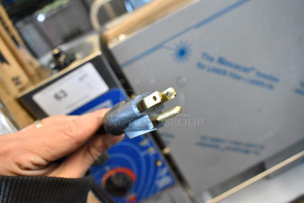 BRAND NEW SCRATCH AND DENT! 2024 Prince Castle 297-T9 Stainless Steel Slim-Line Vertical Contact Toaster - 2200 Buns / Hour, 115 Volts, 1 Phase. Tested and Powers On But Does Not Get Hot - Image 3 of 4