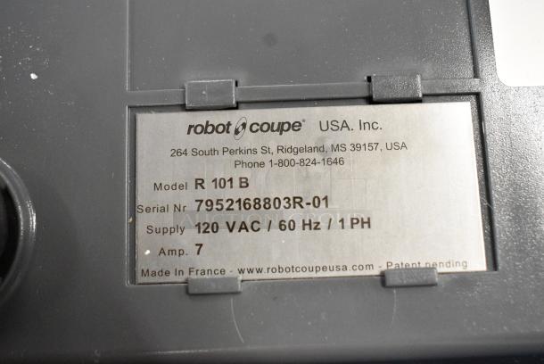 BRAND NEW SCRATCH AND DENT! Robot Coupe R 101 B 2.5 Qt. / 2.4 Liter Clear Batch Bowl Food Processor w/ S Blade and Accessories. 120 Volts, 1 Phase. Tested and Working! - Image 6 of 6