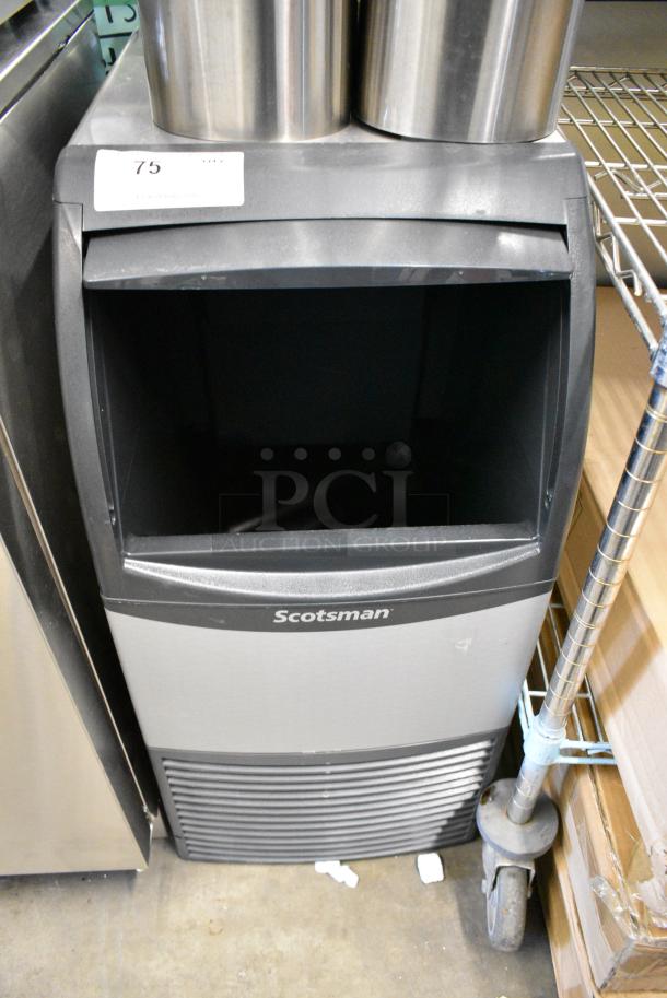 BRAND NEW SCRATCH AND DENT! 2023 Scotsman UN1215A-1A Stainless Steel Undercounter Nugget Ice Machine - 119 lb. 115 Volts, 1 Phase. - Image 2 of 4