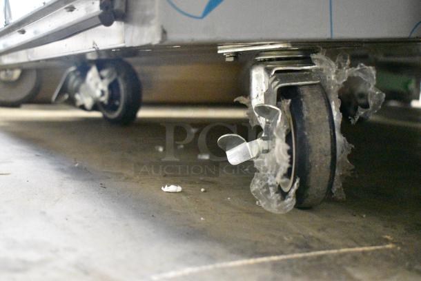 BRAND NEW SCRATCH AND DENT! 2024 Cooking Performance Group CPG 351CHSP1 Stainless Steel SlowPro Cook and Hold Oven - 208/240 Volts. - Image 3 of 5