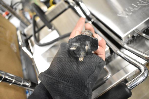 BRAND NEW SCRATCH AND DENT! Waring WPG300T Stainless Steel Commercial Countertop Double Panini Press. 240 Volts. - Image 3 of 4