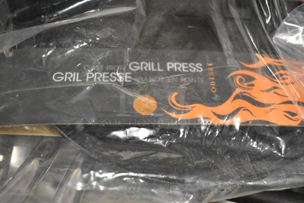 BRAND NEW SCRATCH AND DENT! Lot of 5 Items Including Grill Press, 64927786 Robot Coupe 27786 1/4" Slicing Disc, HPM024562 Moffat M024562 Relay, 714Q112 Outset® 8" Cast Iron Flat Grill Press Q112, Metal Rack - Image 4 of 7