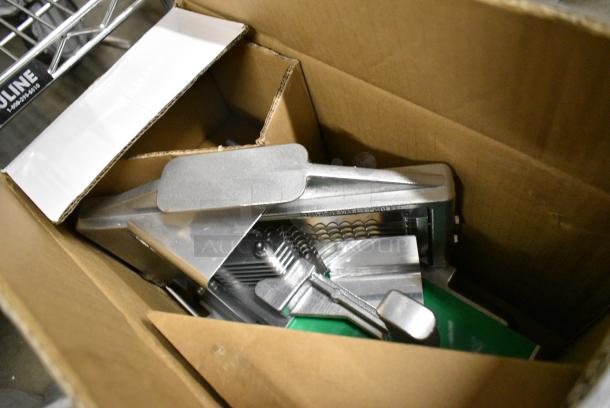 BRAND NEW SCRATCH AND DENT! 181TSXL38 Garde XL TSXL38 3/8" Serrated Blade Tomato Slicer - Image 4 of 8