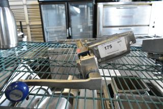 Metal Commercial Can Opener w/ Mount.