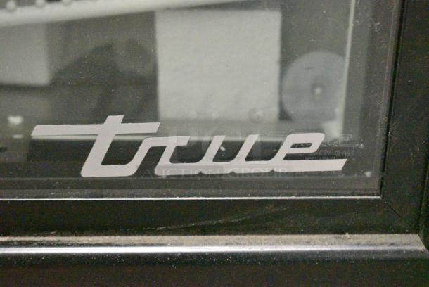 BRAND NEW! 2022 True GDM-05-HC Metal Commercial Mini Cooler Merchandiser. 115 Volts, 1 Phase. Tested and Working! - Image 2 of 4